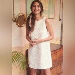 Sezane White Lace Raphaelle Sleevless Shift Dress.